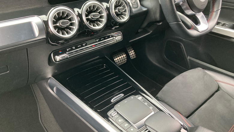 Mercedes-Benz Eqb 350 4M 215kW AMG Line Premium 66.5kWh 5dr Auto Electric Estate